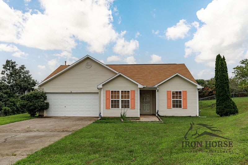 352 Shenandoah Circle – photo 1