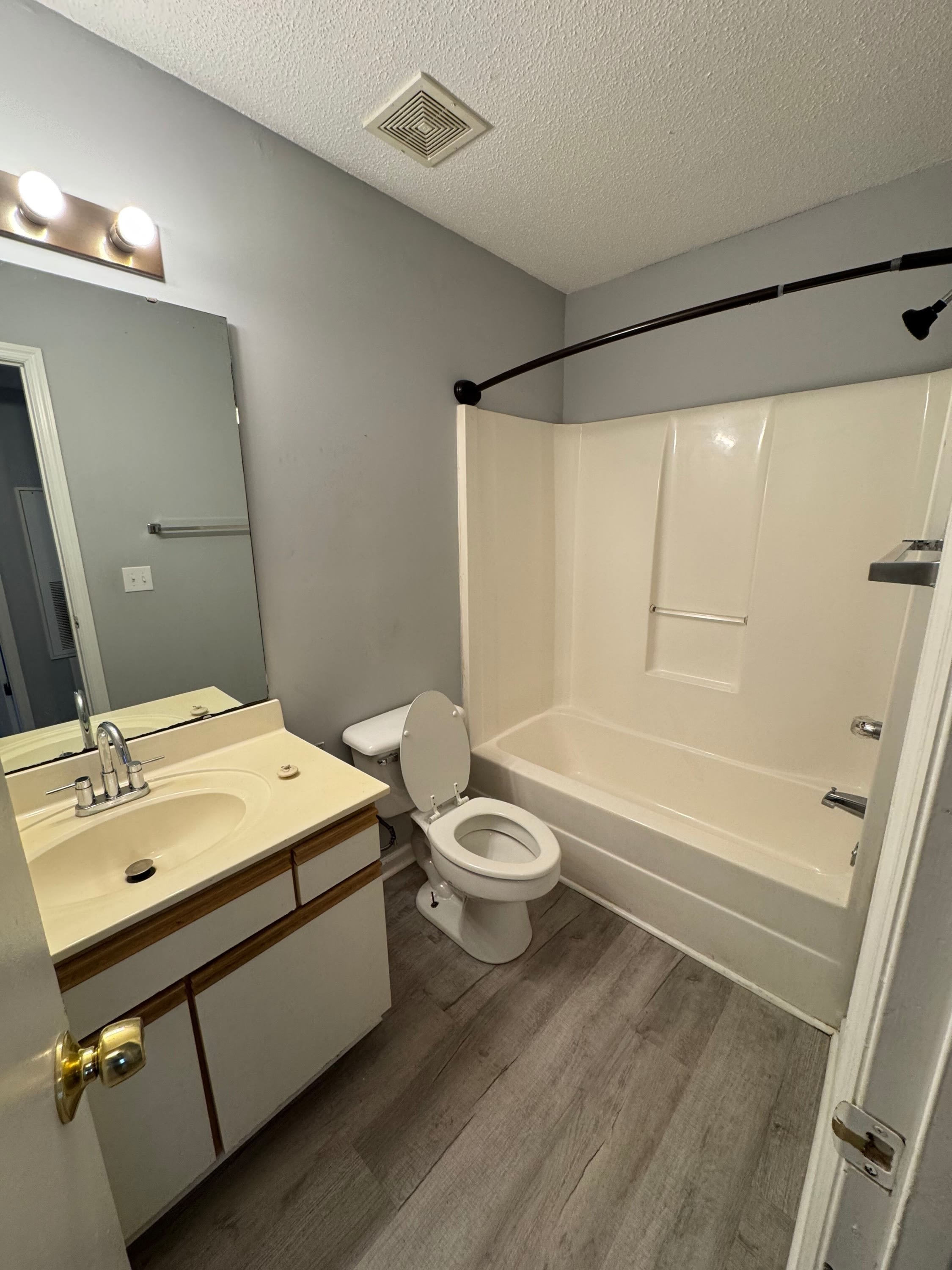 8546 HOPKINS CIRCLEUNIT F – photo 5