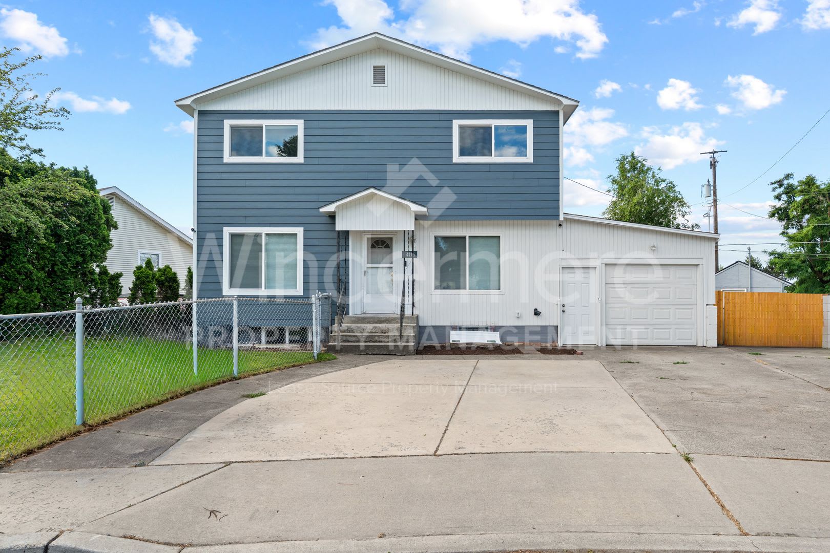 First Month Half Off Beautiful 3 Bedroom Home Ev Charger Pet Friendly – photo 1