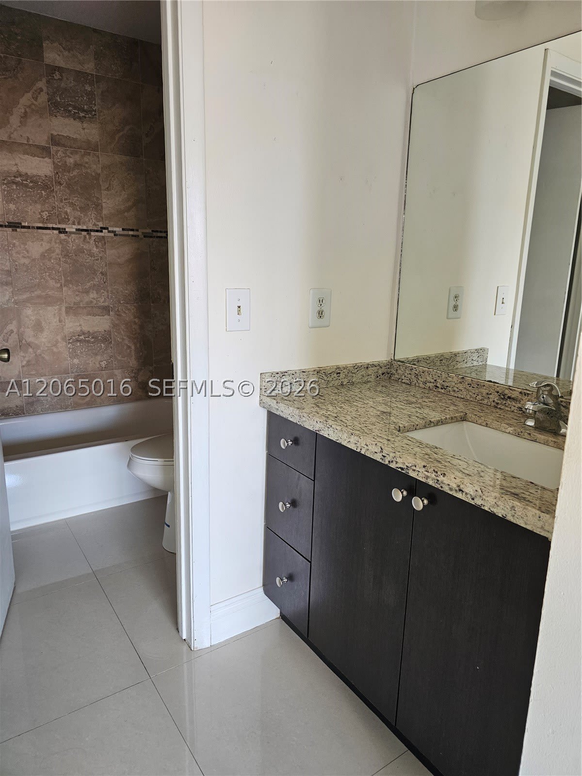 6535 W 27th Ct – photo 1
