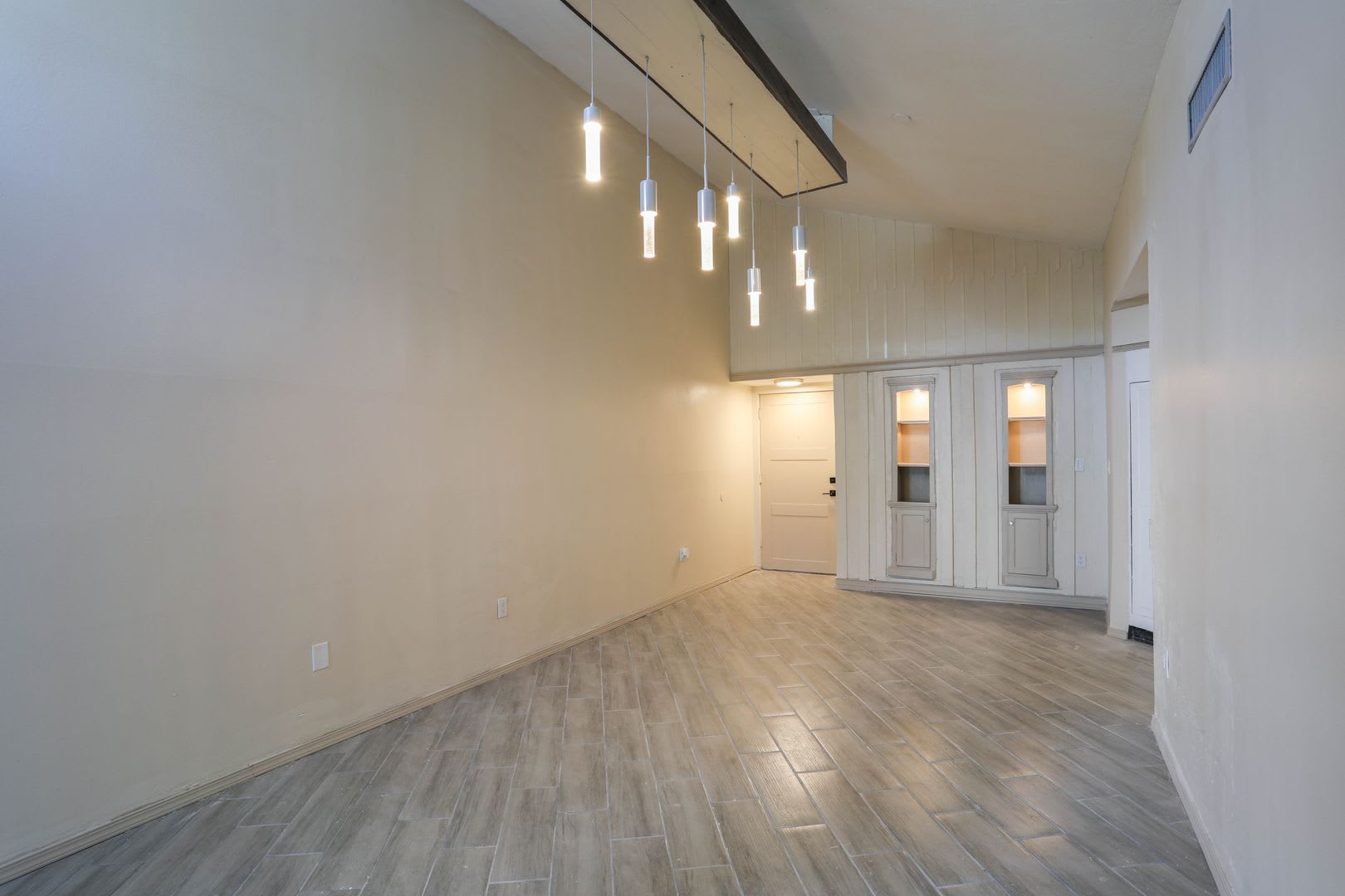 3655 Atrium Drive – photo 4