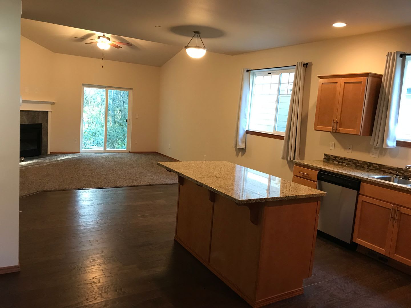 715 Kodiak Lane – photo 2