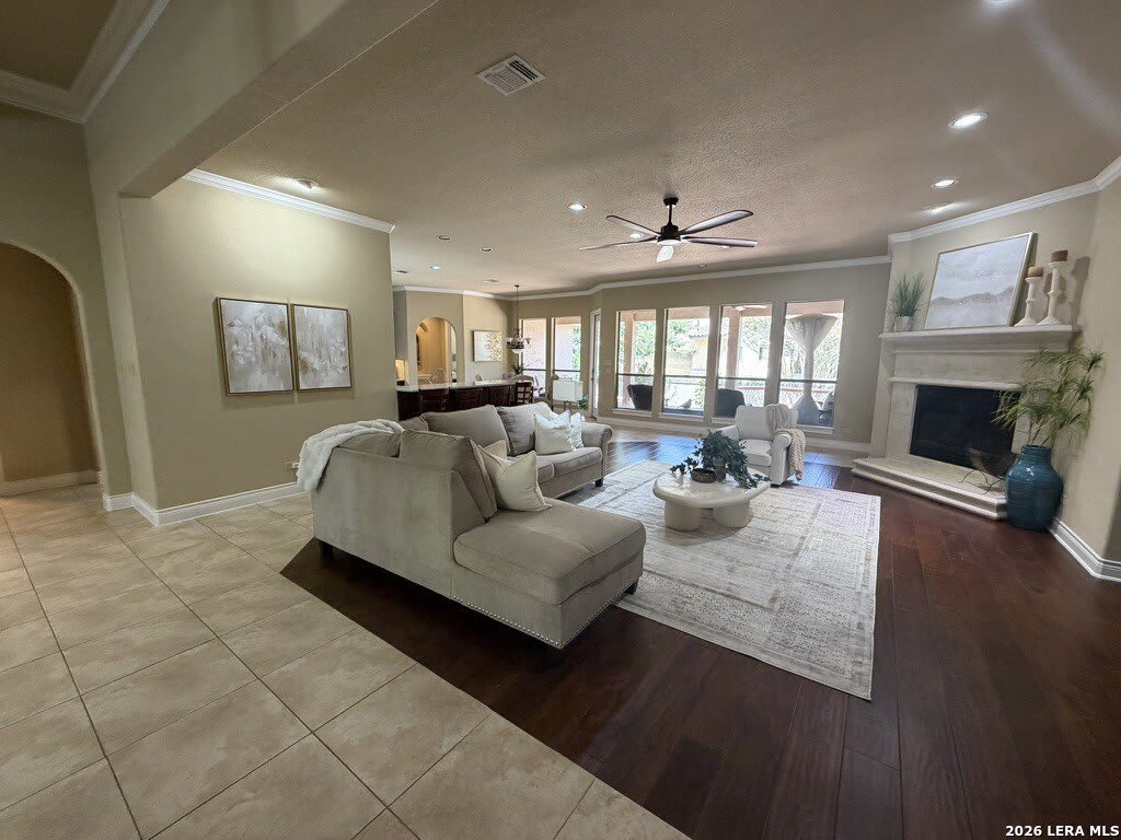 402 Cameron Cir – photo 4
