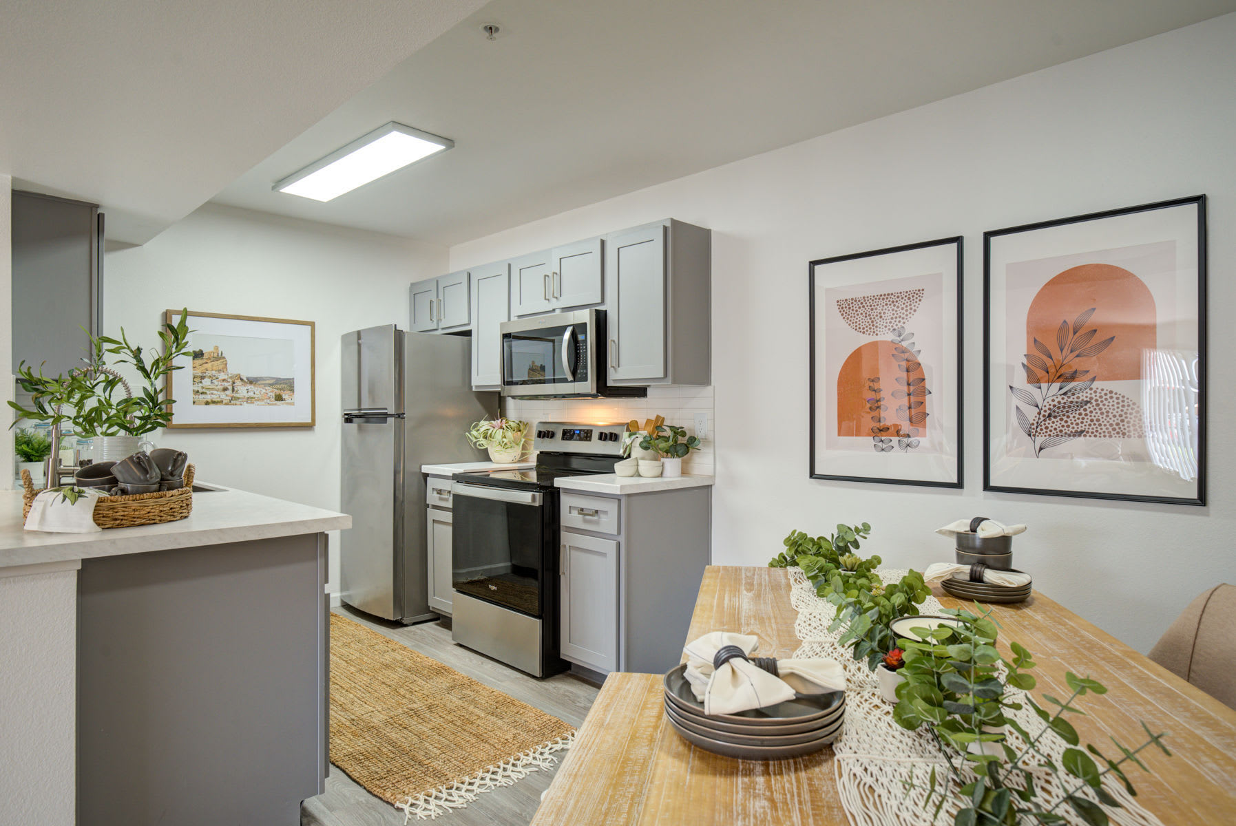Oak Tree Park Apartments – photo 4