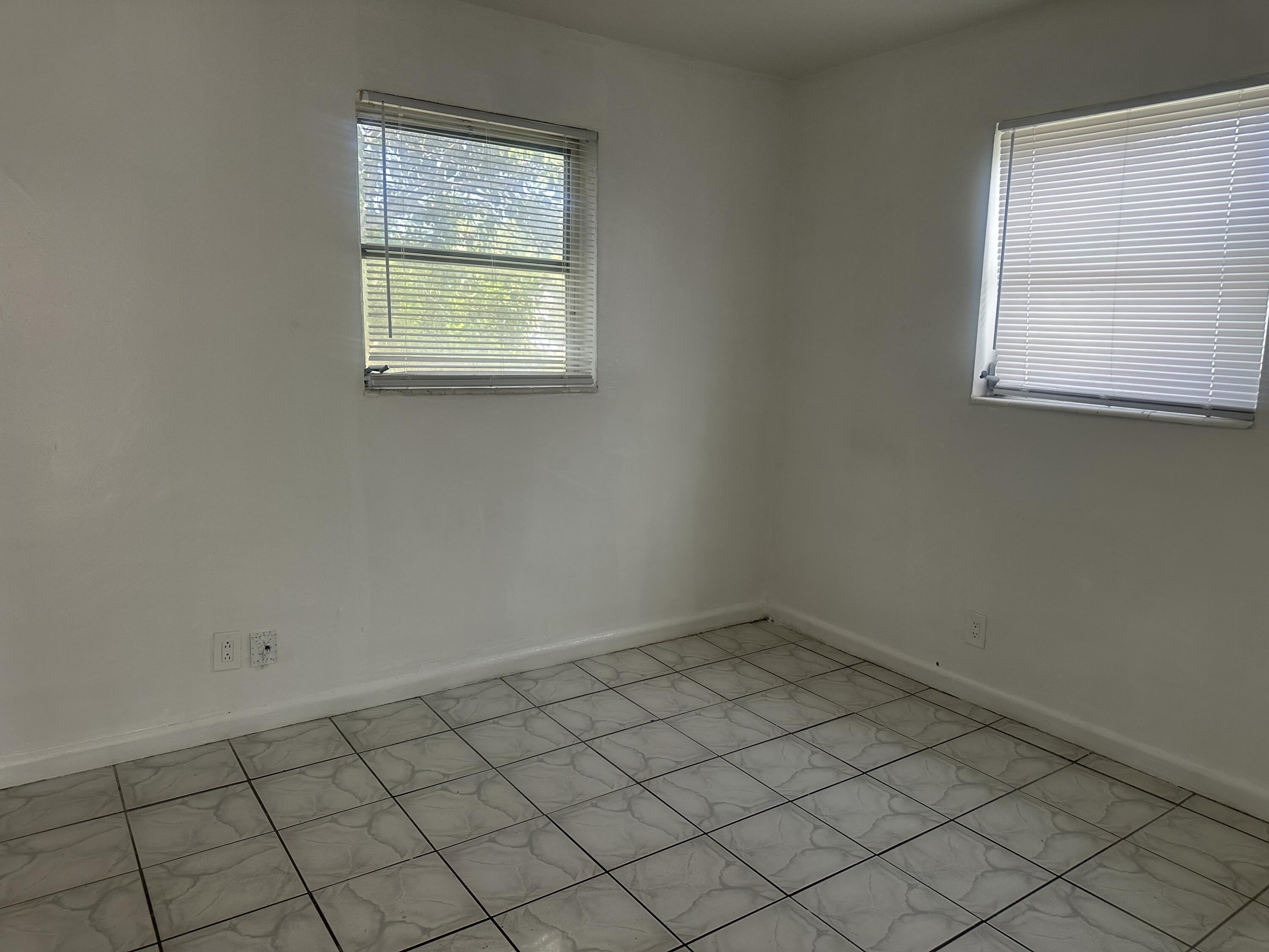 4120 NW 39TH Avenue – photo 5