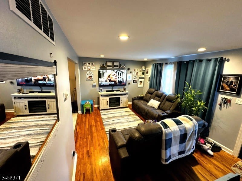 5 Nicholas Dr – photo 2