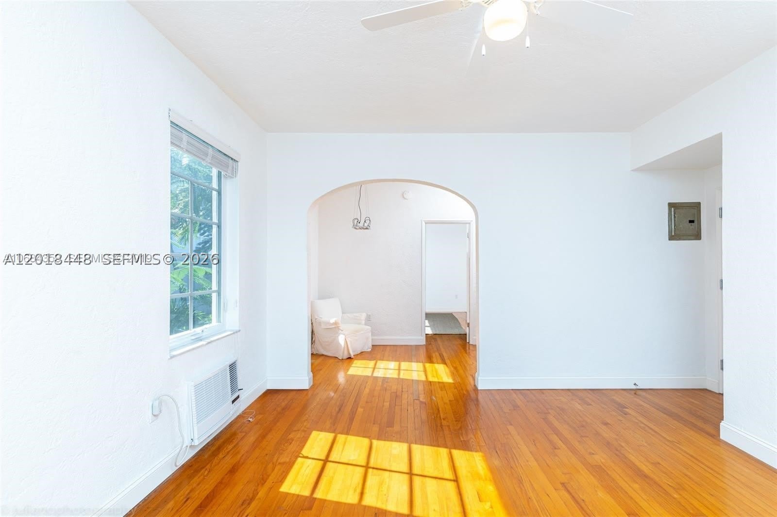732 Euclid Ave – photo 1