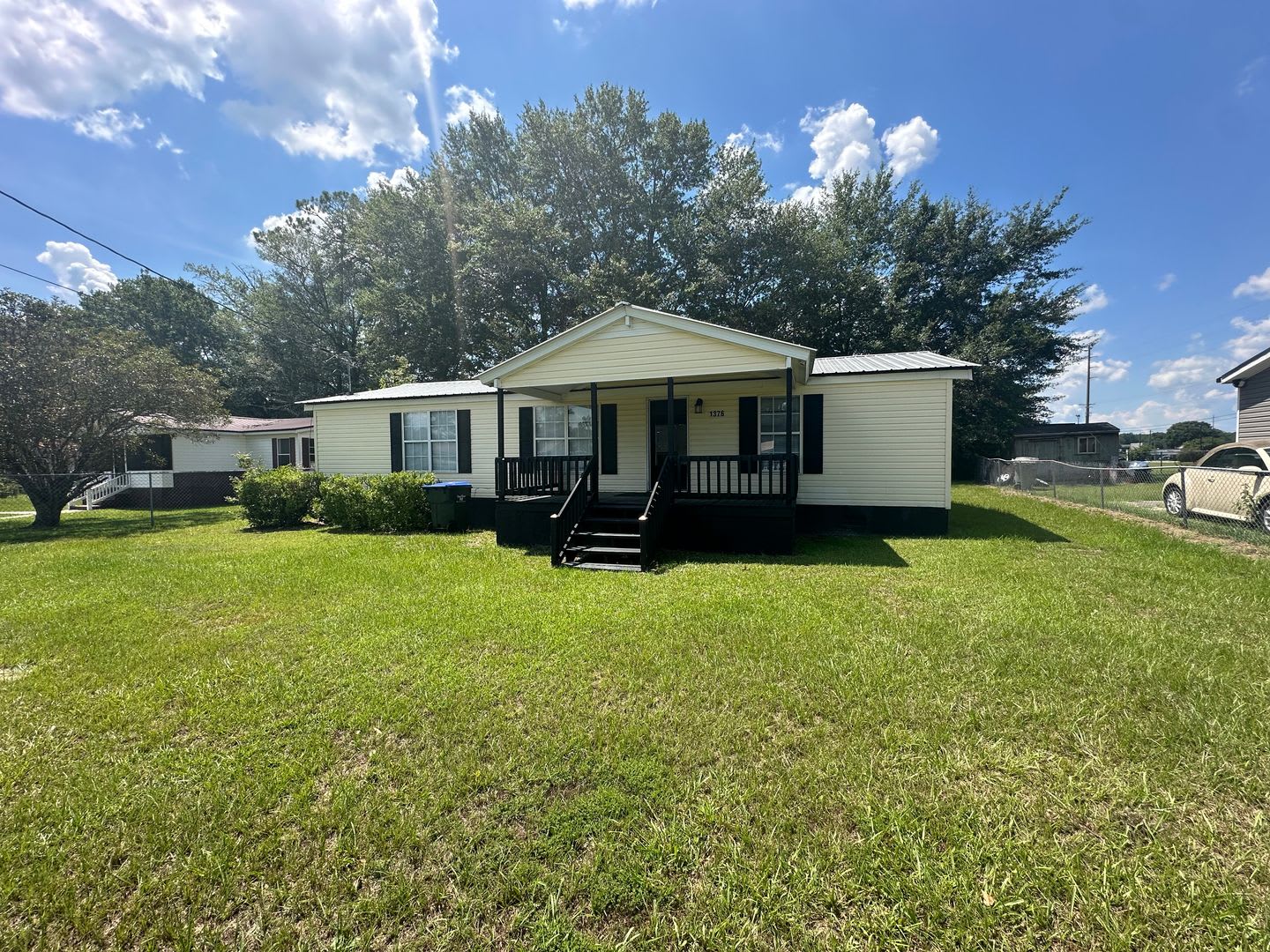 3 Bed 2 Bath Home For Rent – photo 1