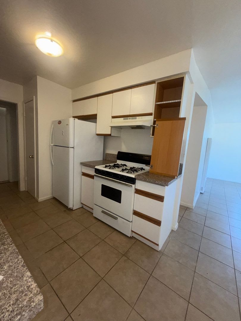 2 Bedroom 2 Bath Upstairs Unit in Granite Bay – photo 4