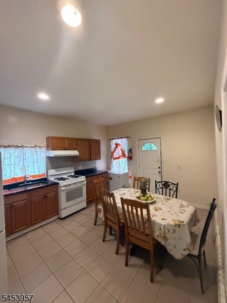 193 Temple St – photo 2