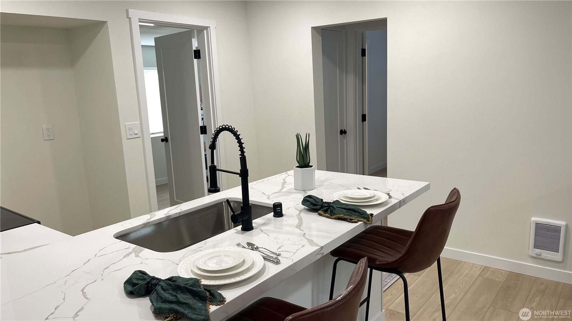Newly Remodeled Home in Tacoma – photo 5