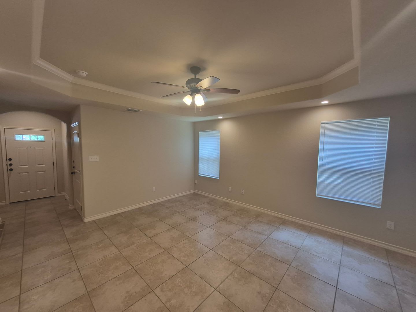 6858 Lakeview Dr 101 San Antonio Tx 78244 – photo 3
