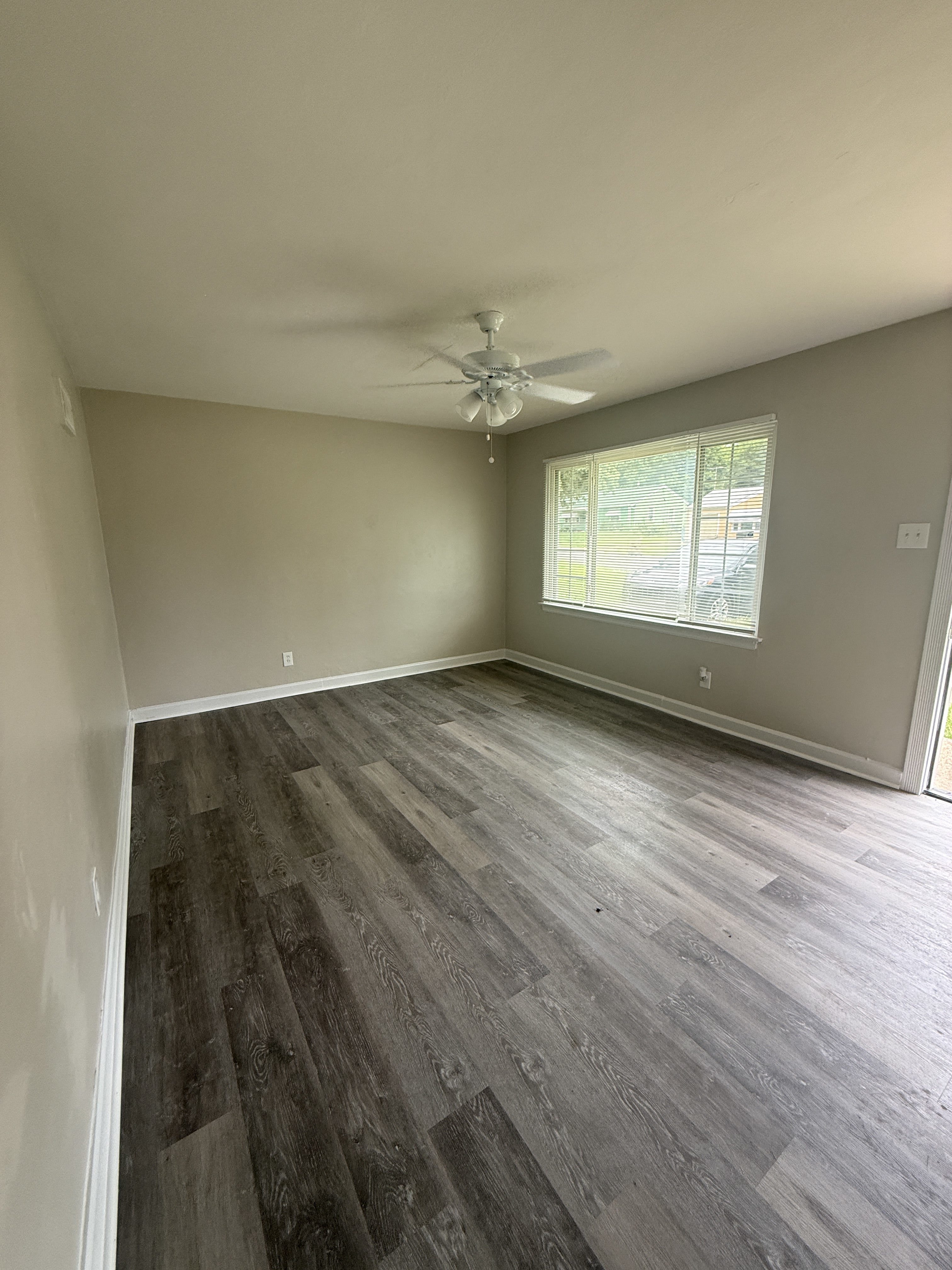 9857 Dennis Dr – photo 3