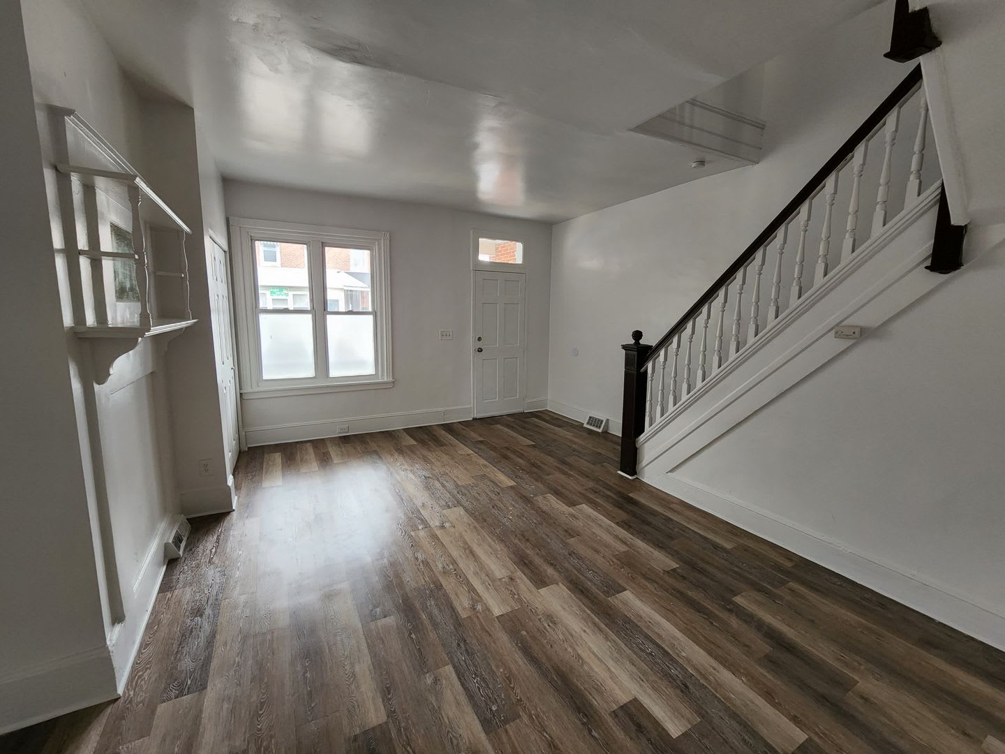 834 E. 17th St. – photo 4