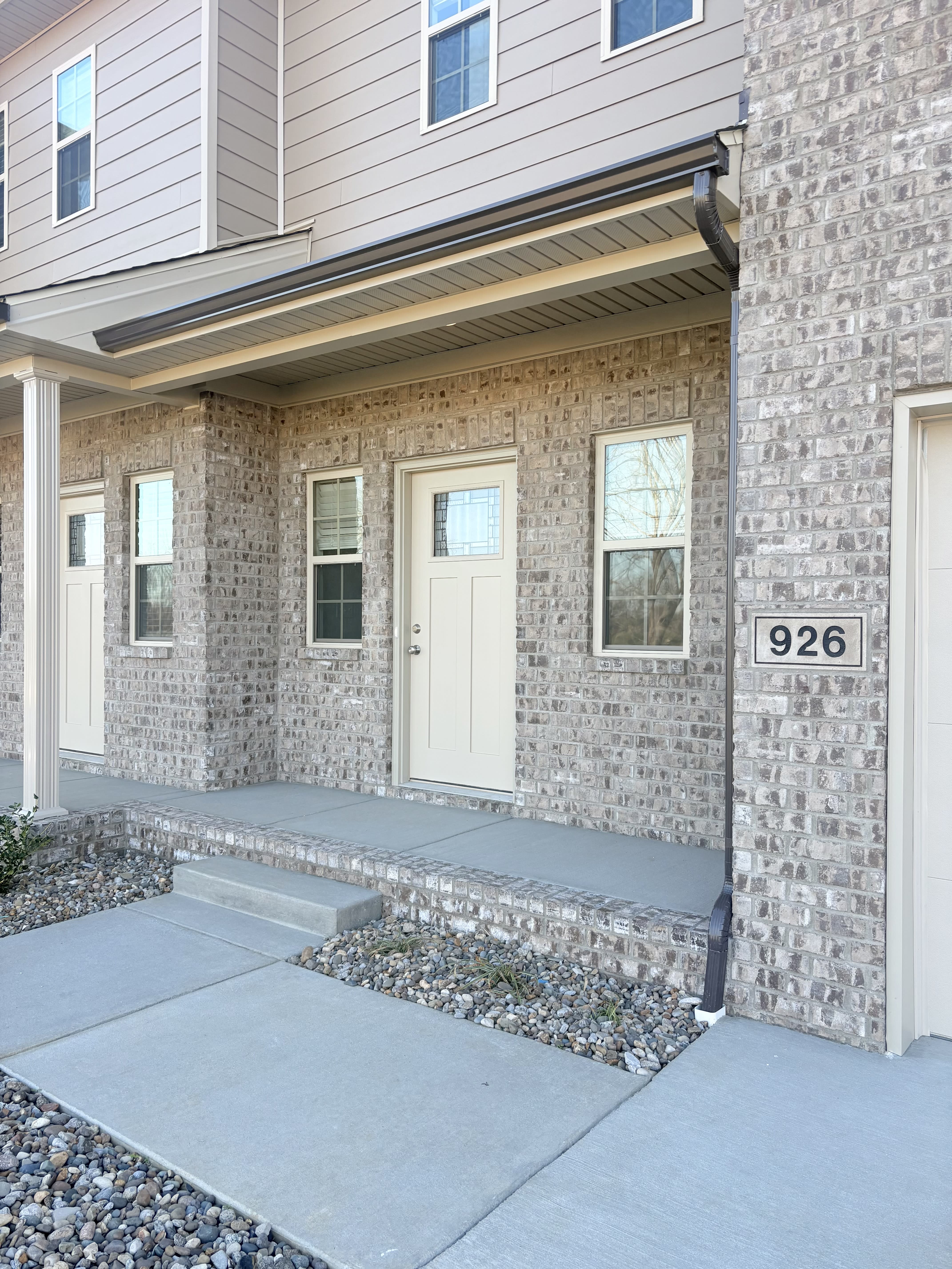 926 Rodeo Ln – photo 2