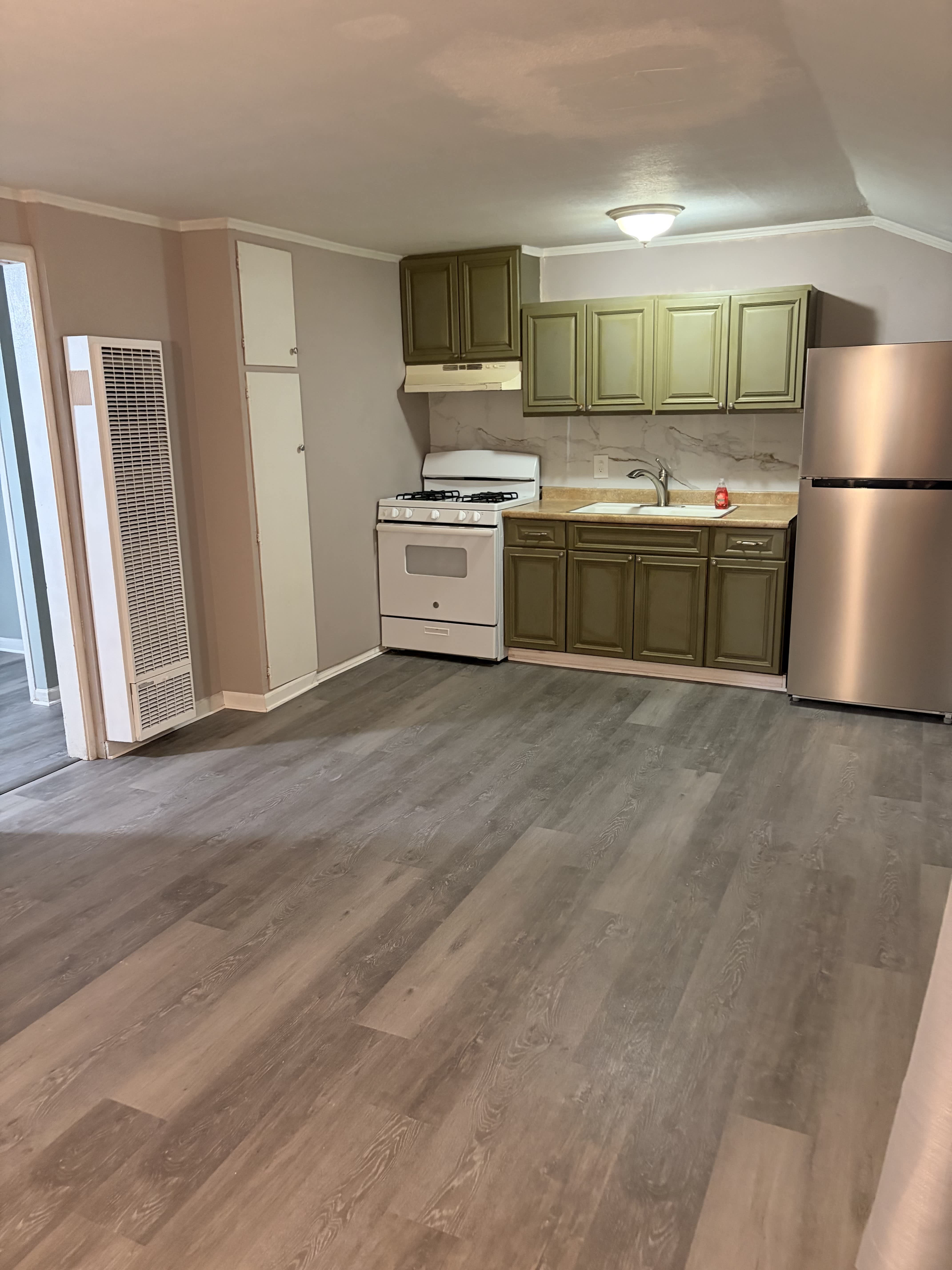 3815 1/2 N California St – photo 1