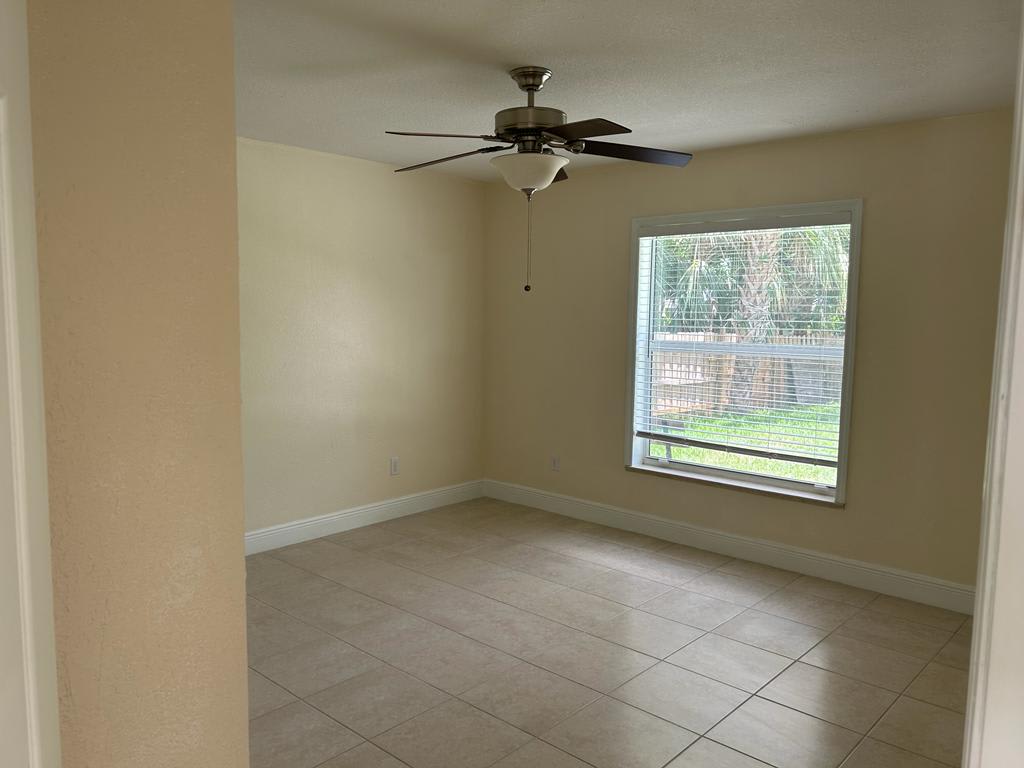 2426 Oak Drive – photo 3