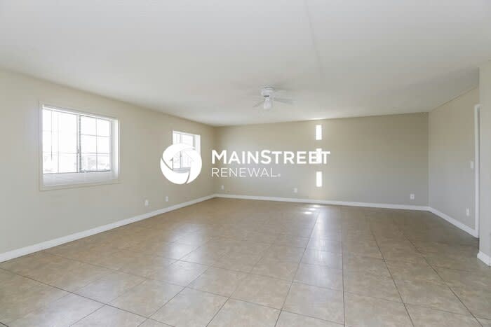 6232 West Rose Lane – photo 3