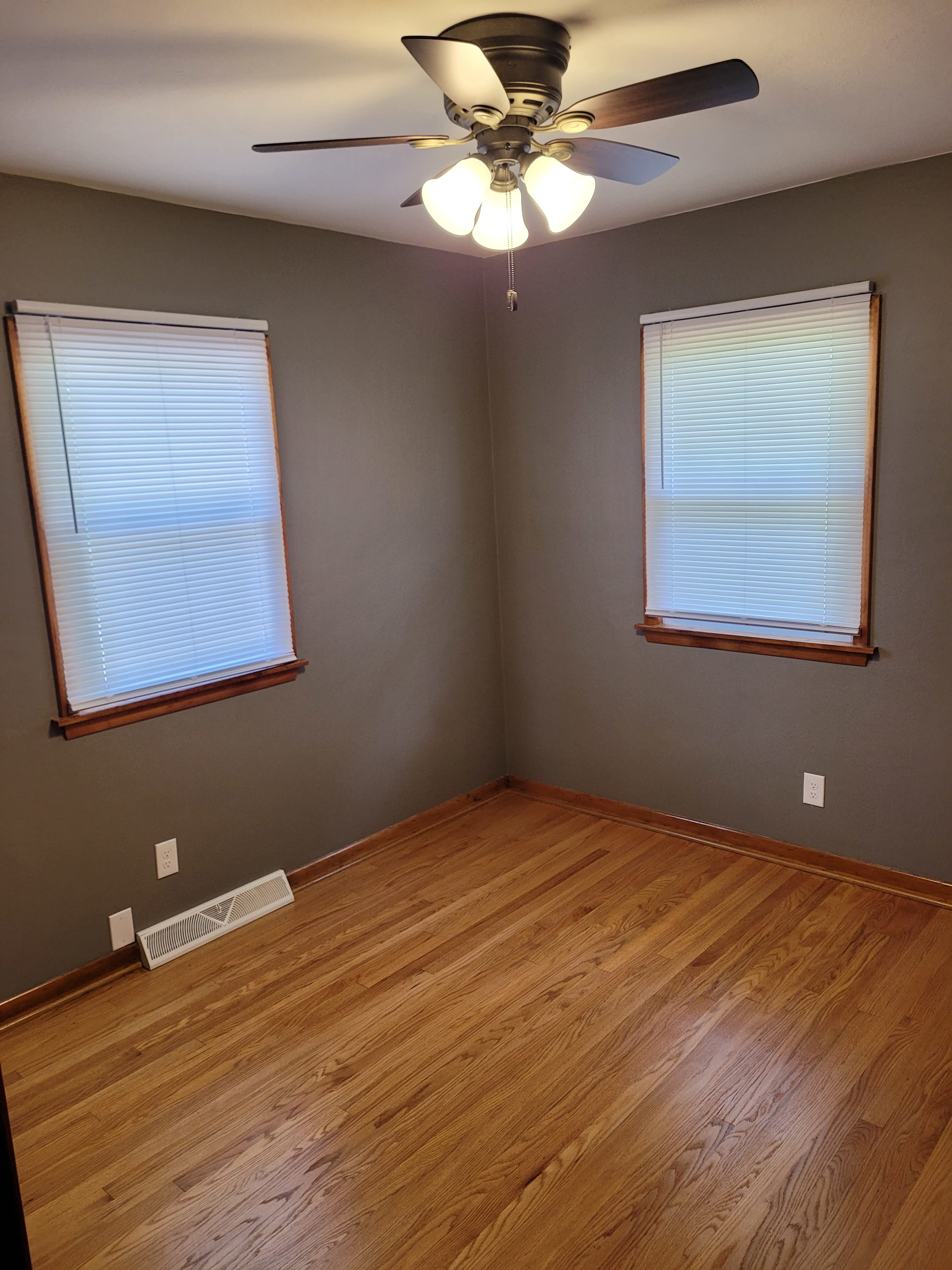 430 W 30Th St – photo 5