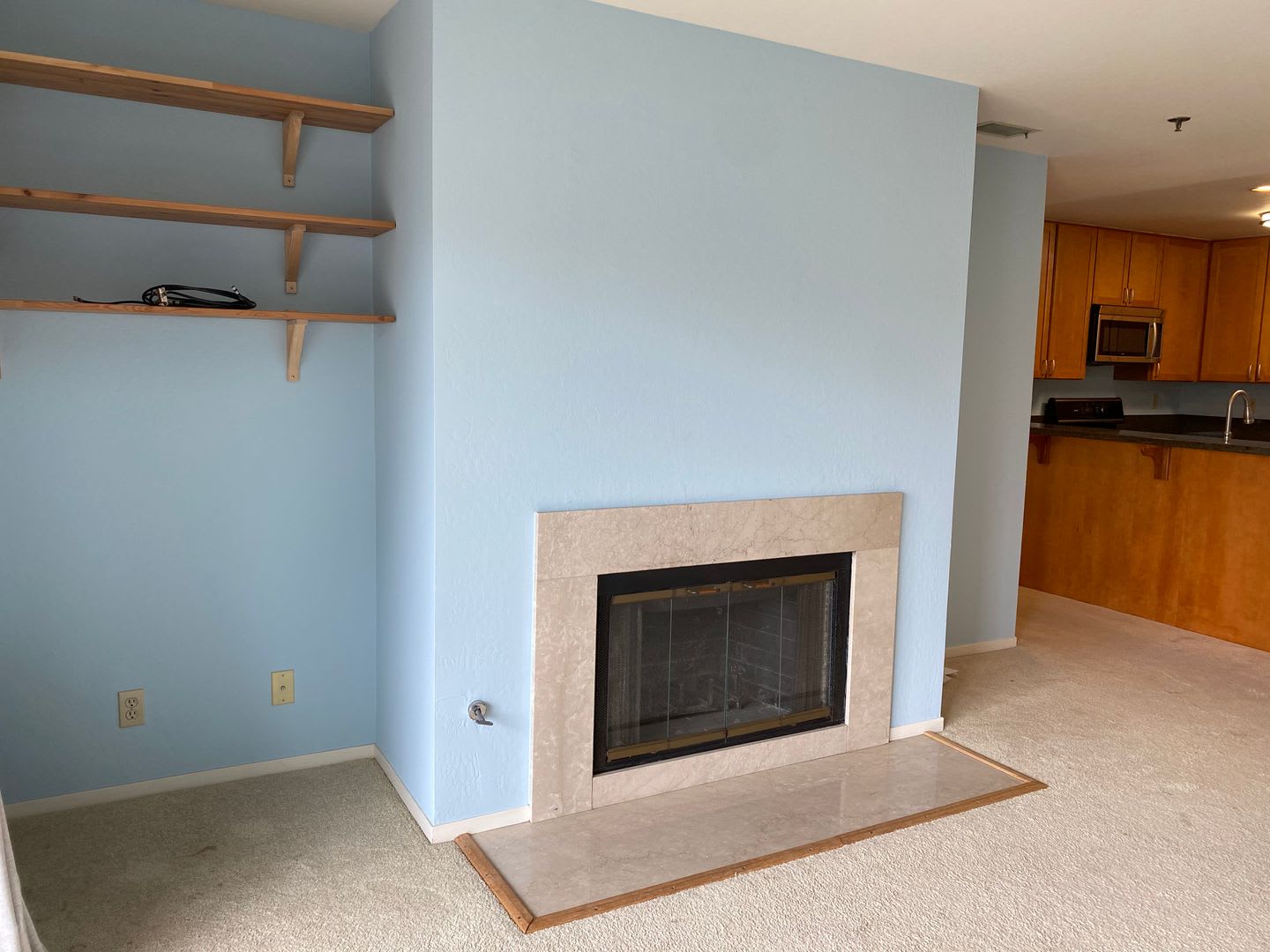 Epic Rea Condo W Parking Community Pool Close To Bart Schools – photo 3