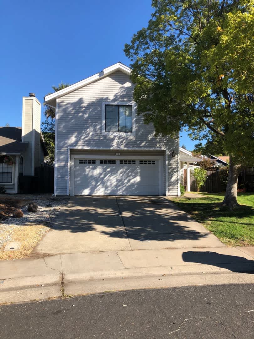 Gorgeous Home 3bedrooms, 2.5baths. – photo 4