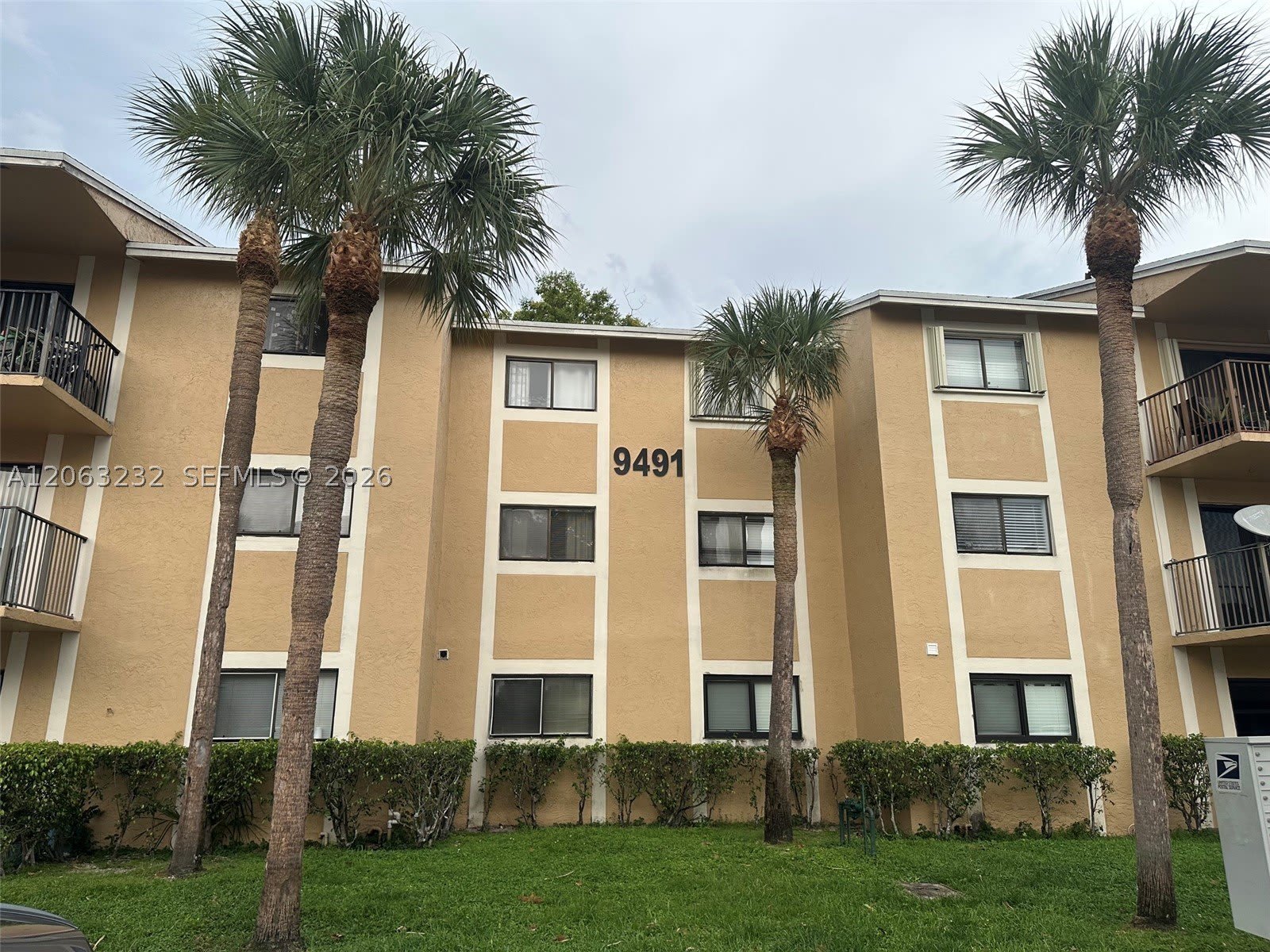 9491 Palm Cir S – photo 2
