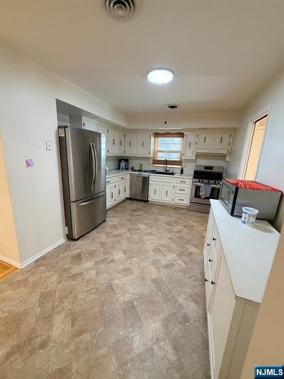 566 Anderson Avenue – photo 5