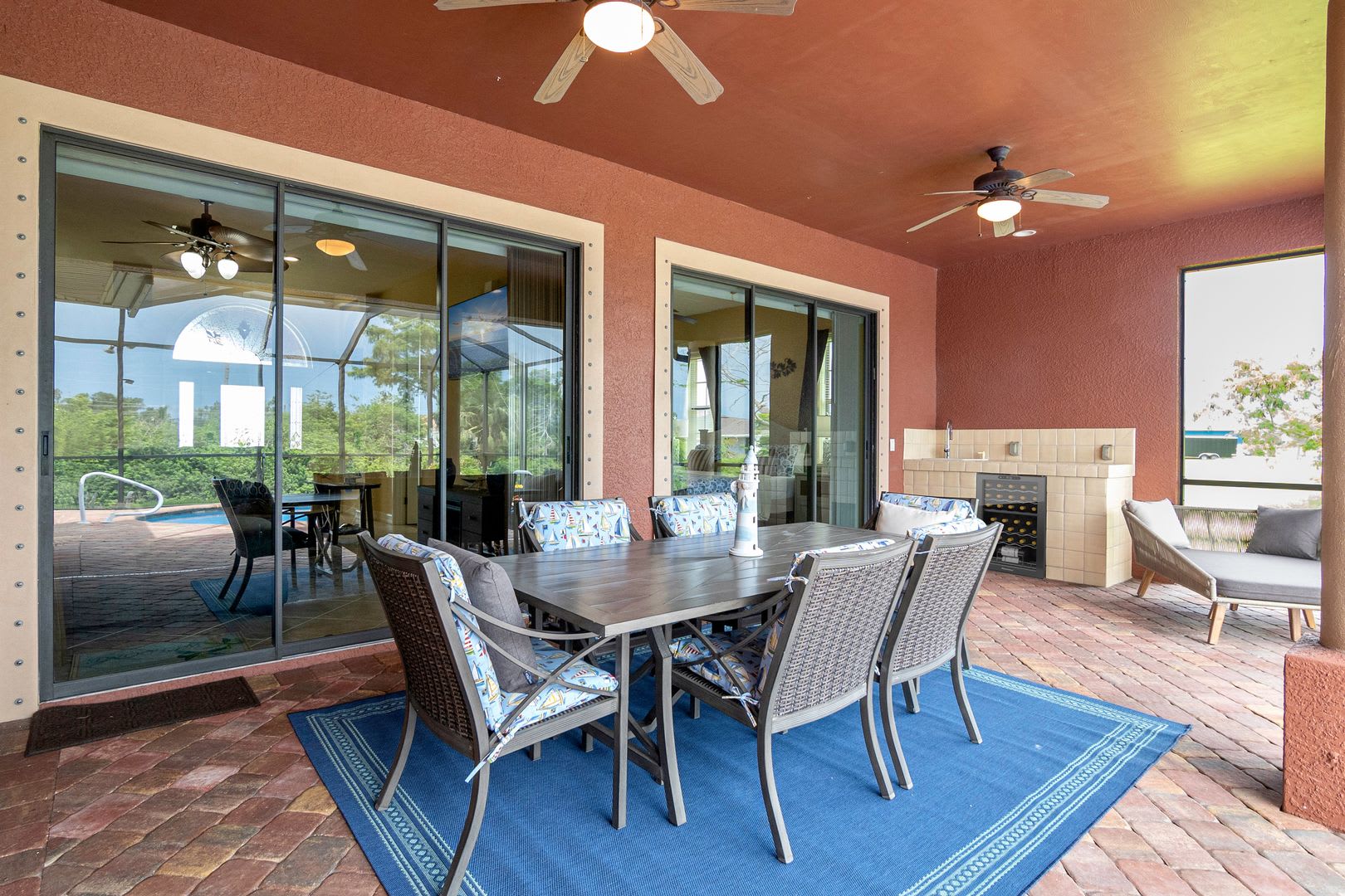 Fully Furnished Heated Pool Home – photo 4