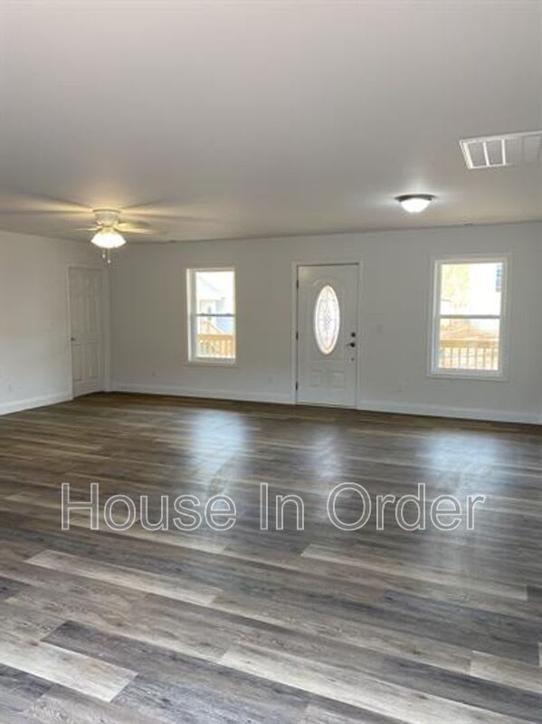 74 Patriot Place – photo 2