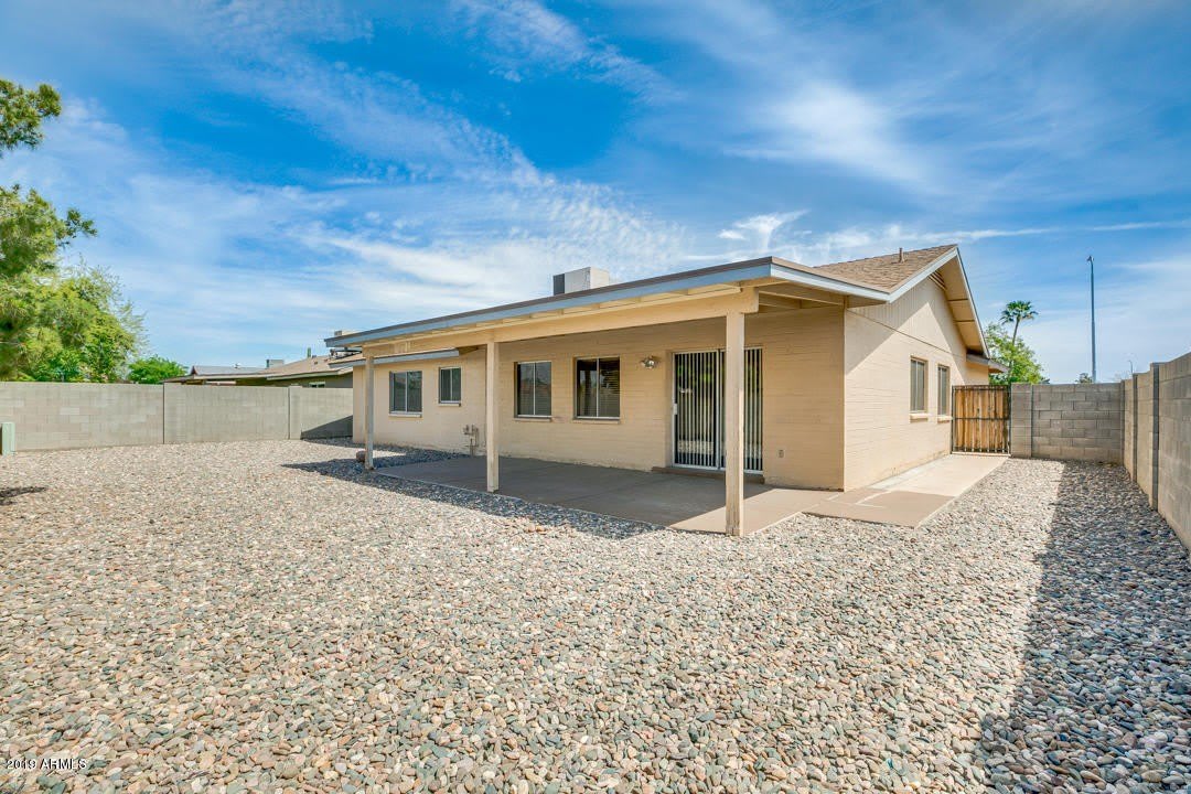 10640 N 66th Avenue – photo 4