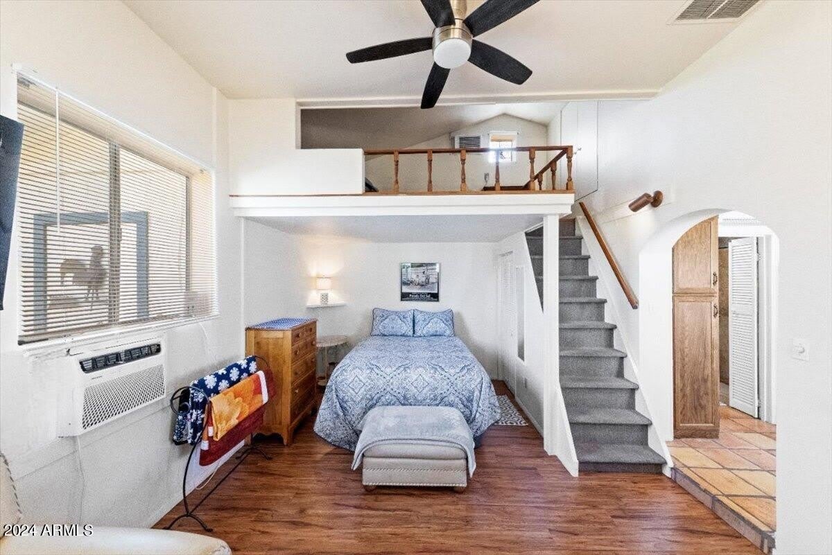 8507 E Hazelwood Street – photo 3