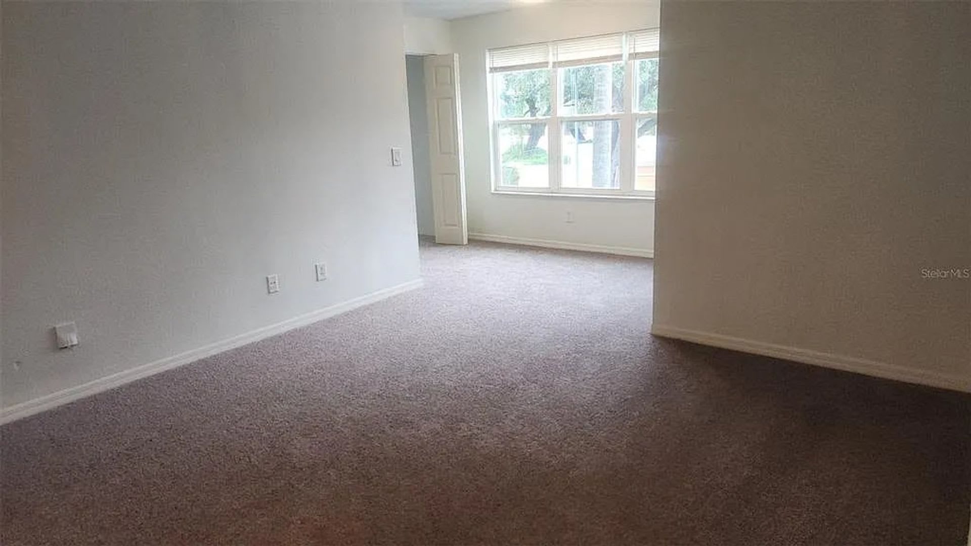 1 Bed / 1 Bath Condo in Venetian Place, East Orlando nr Airport – photo 4