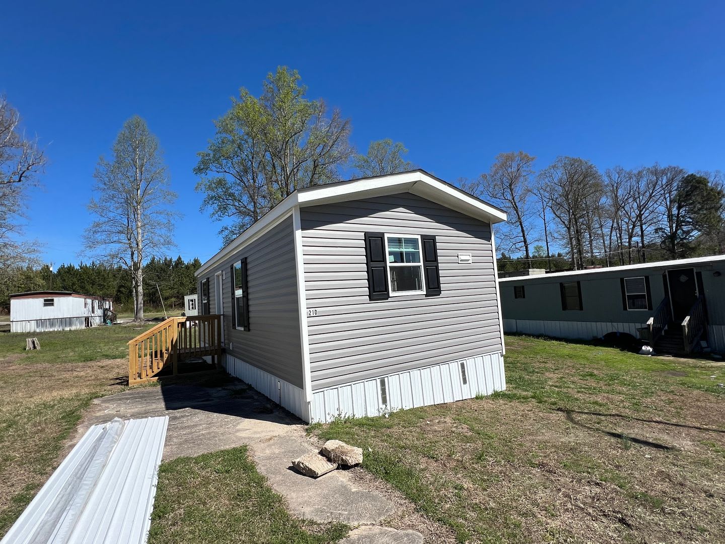 1 Bedroom 1 Bath Mobile Home For Rent – photo 3