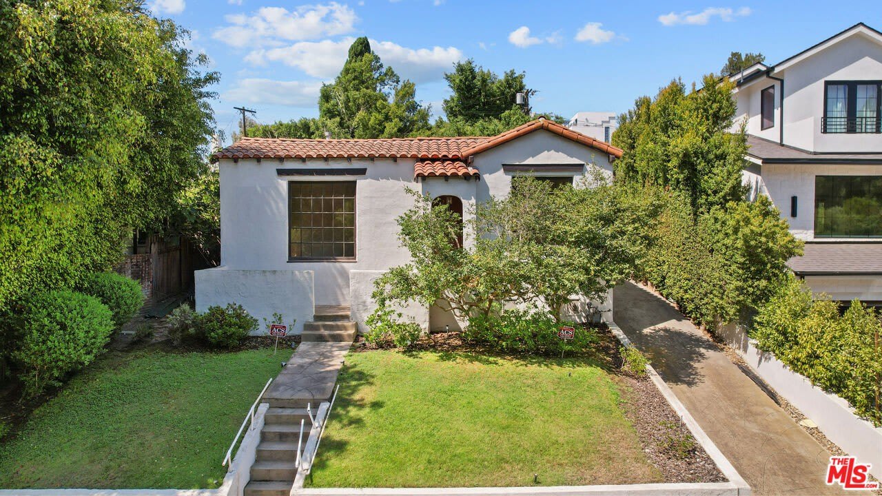 2569 Patricia Ave – photo 4
