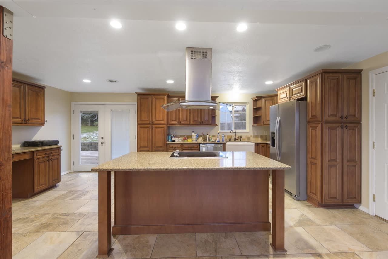 426 Leinum Court – photo 3