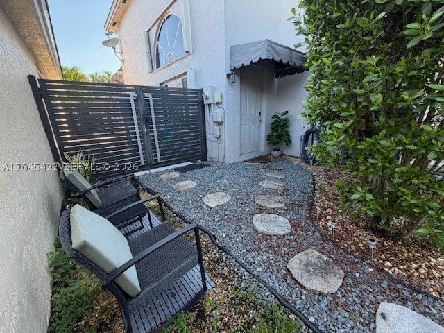 8277 NW 194th Ter – photo 2