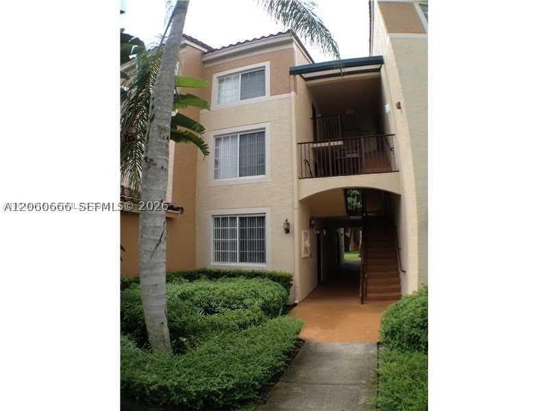 2031 Renaissance Blvd – photo 2
