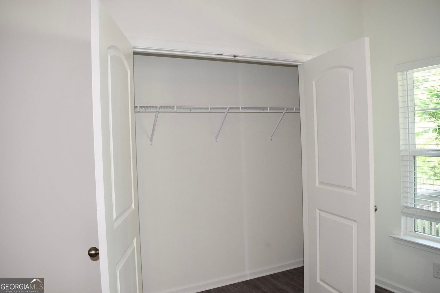 541 Ruths Drive – photo 4