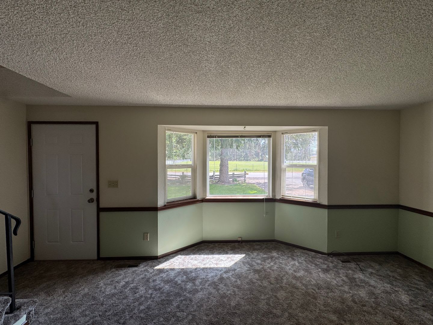 Delightful 4 Bed, 2 Bath Home in Spokane Valley! – photo 4