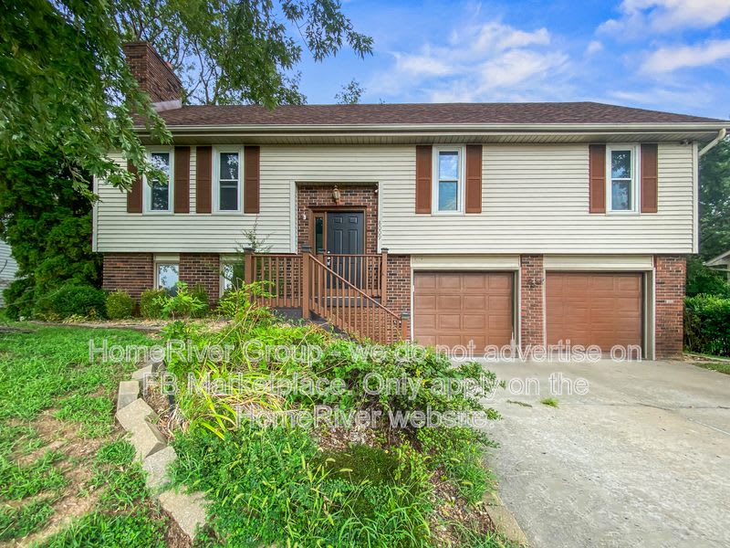 8009 N Congress Ave – photo 1