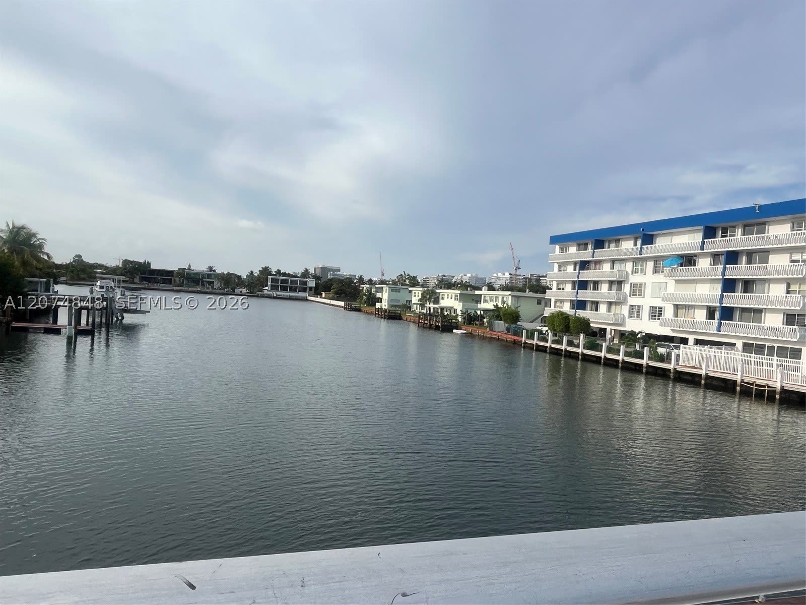 8530 Byron Ave – photo 4