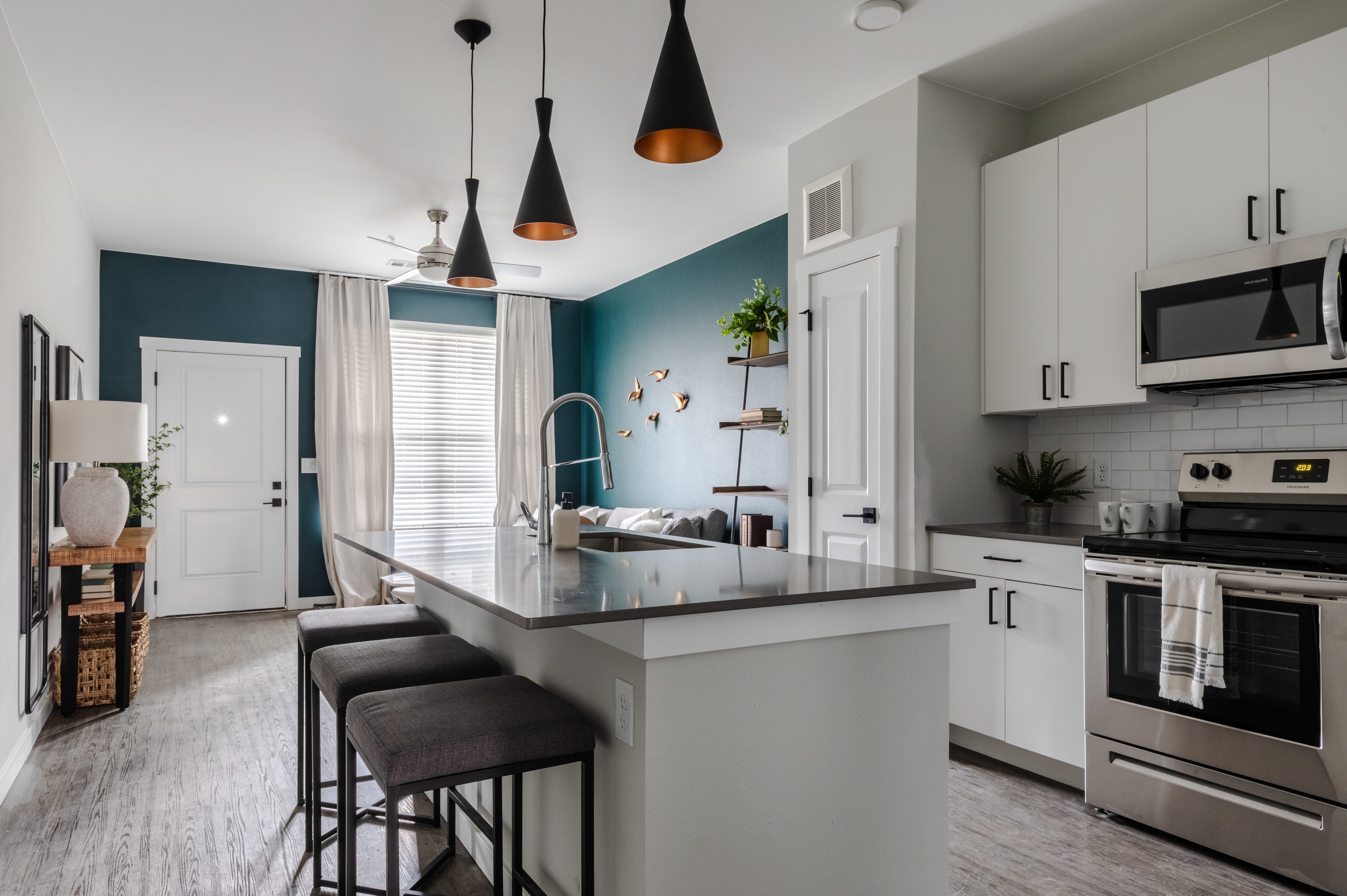 Ladora Modern Apartments – photo 3
