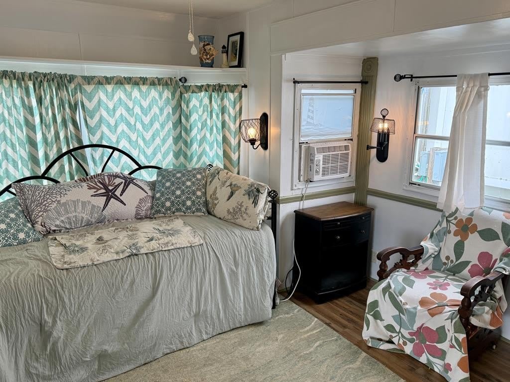 8239 BAY FRONT LN – photo 3