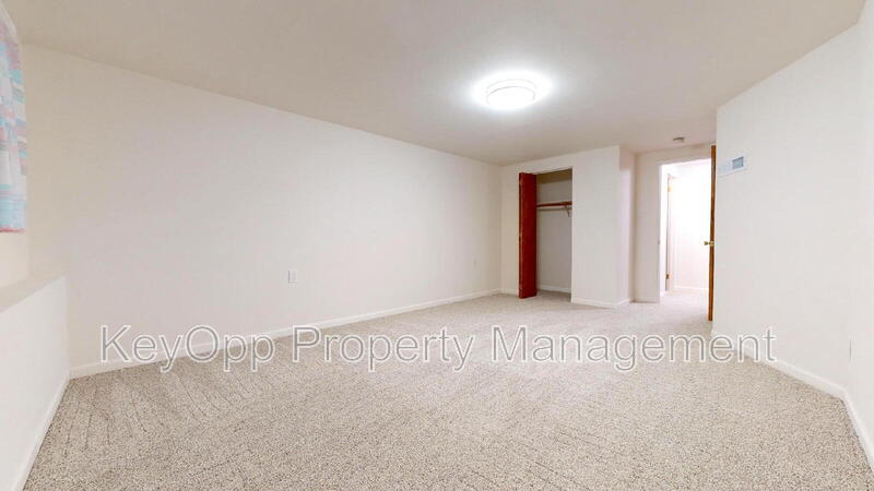 31 Crestline Avenue – photo 1