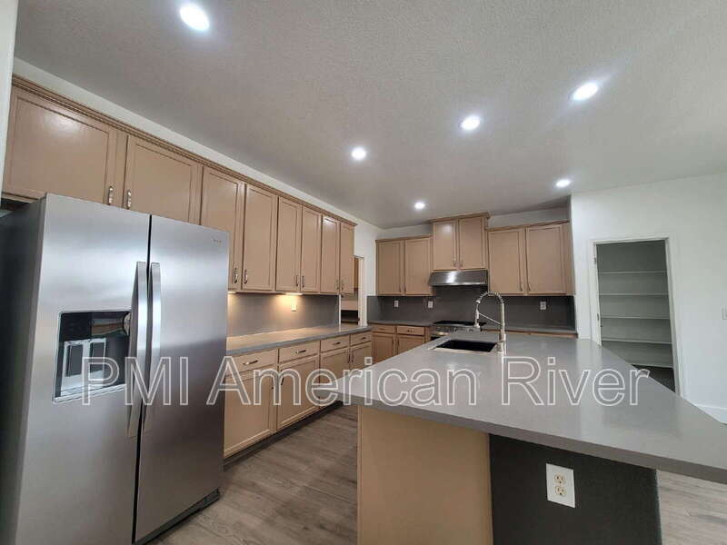 4265 Thalia Way – photo 4
