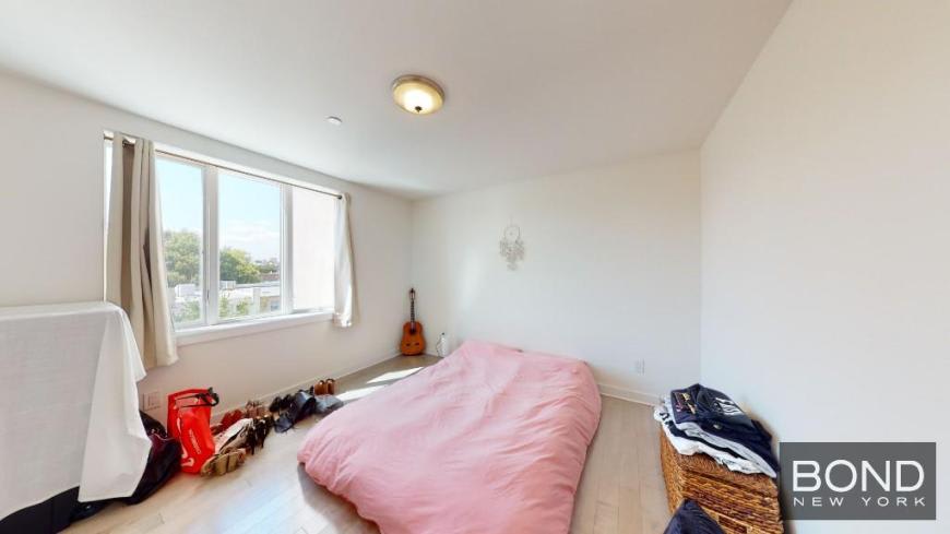 30 54 38Th Street – photo 4