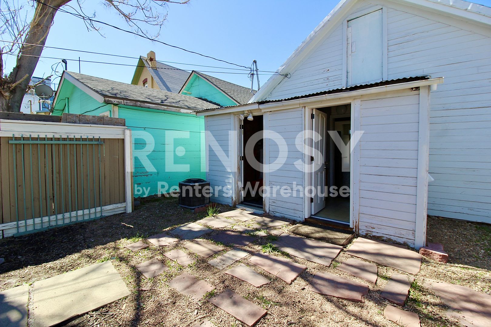 2 Bed 1 Bath Denver Co – photo 3