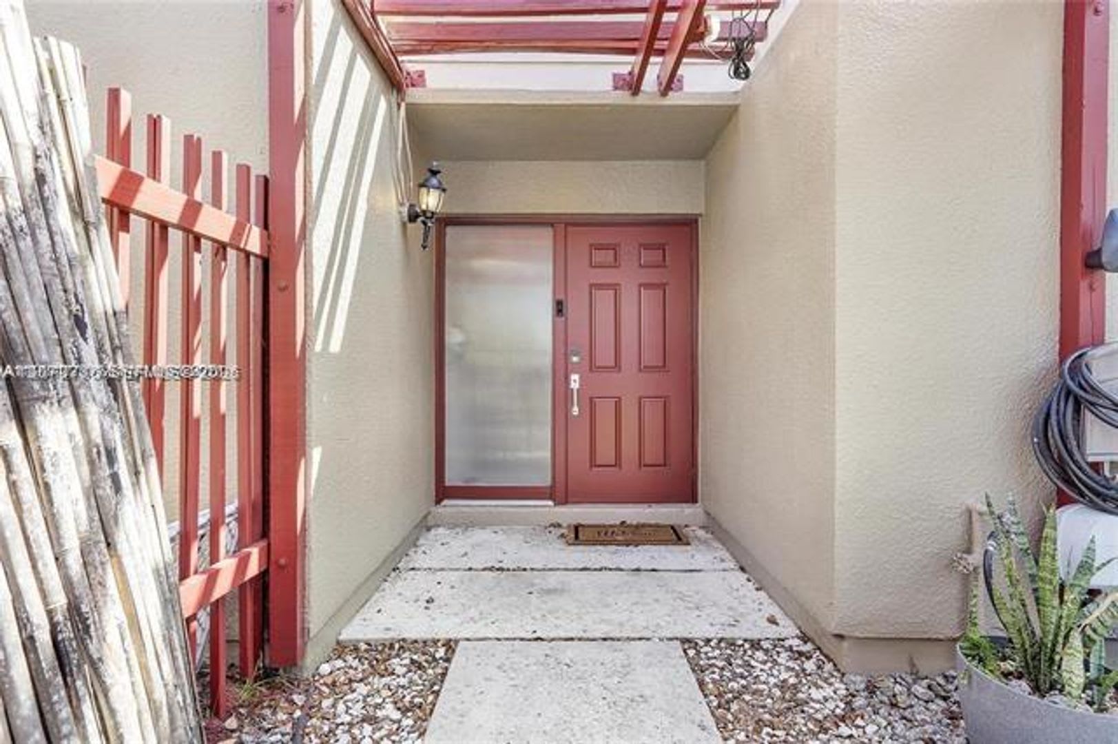 1281 W Fairway Rd th 1281, Pembroke Pines, FL 33026 – photo 3