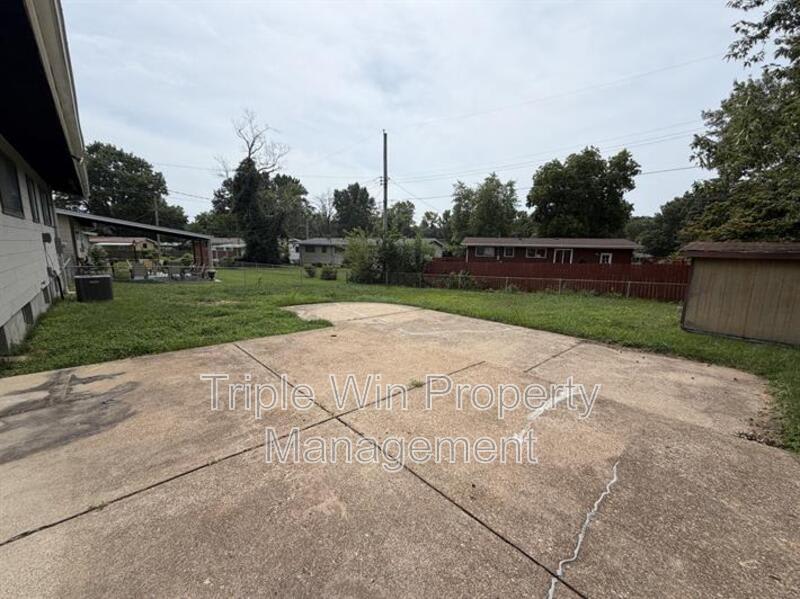 10319 Varnum Dr – photo 5