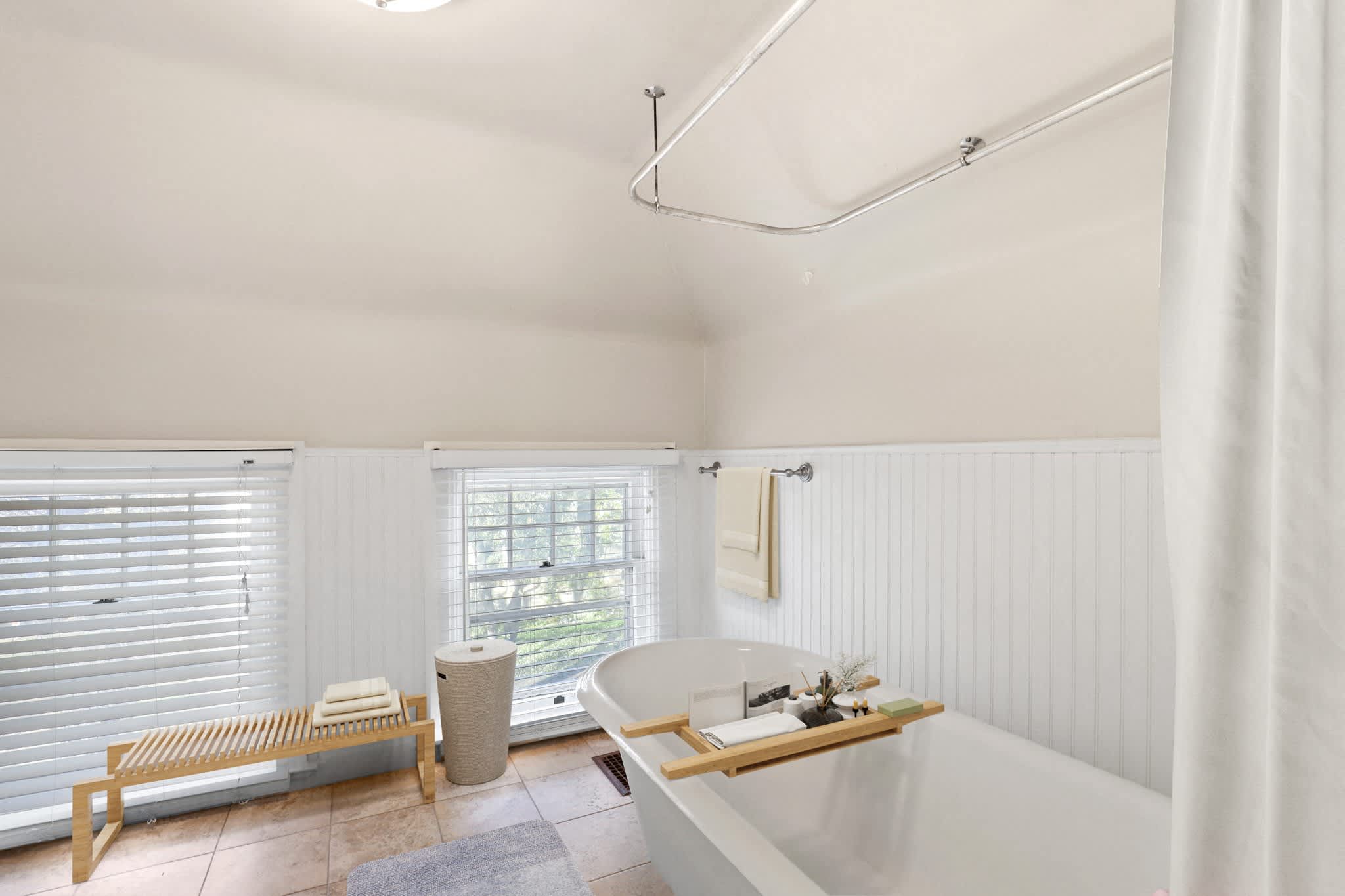 1376 N Williams St – photo 5